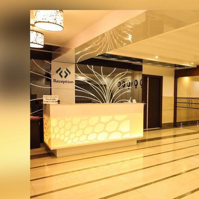 Hotel Fun City Navsari Εξωτερικό φωτογραφία